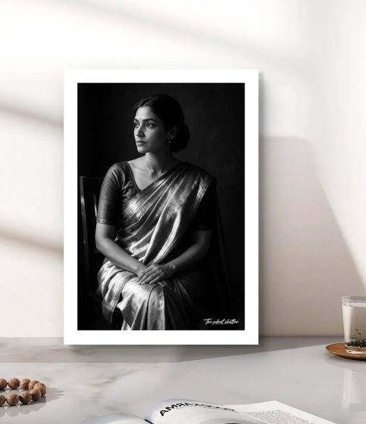 Gaze Beyond Time - The Silent Shutter