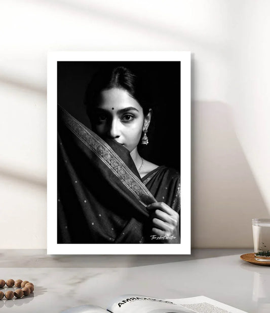 Hidden Smile - The Silent Shutter