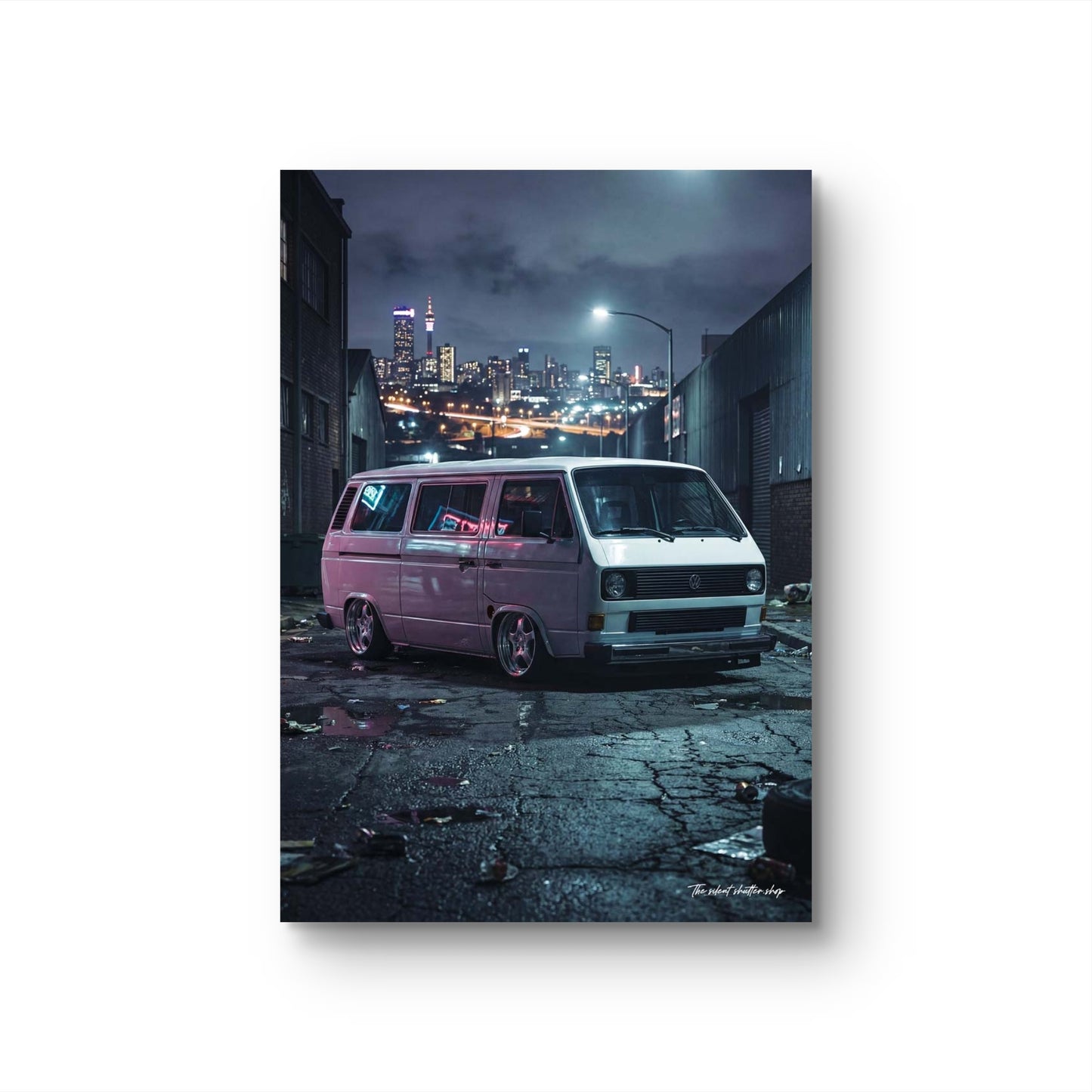 VW Caravelle White Alley