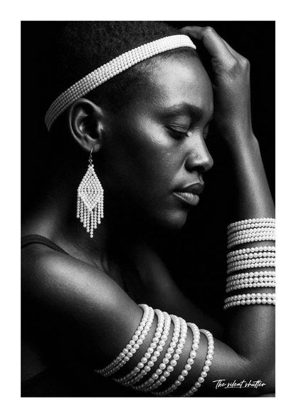 Beaded Elegance - The Silent Shutter