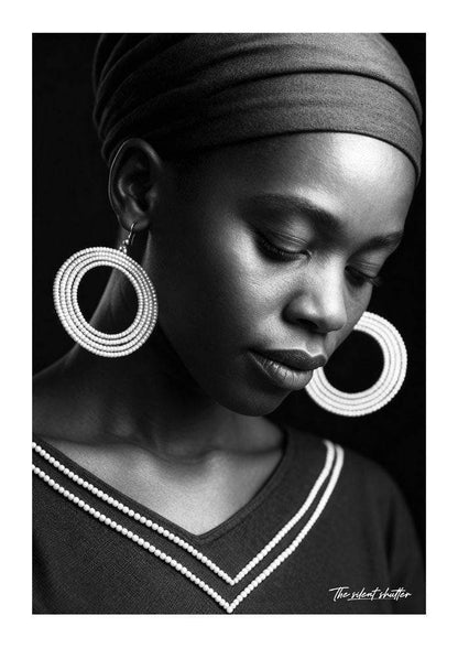 Earrings in Motion - The Silent Shutter