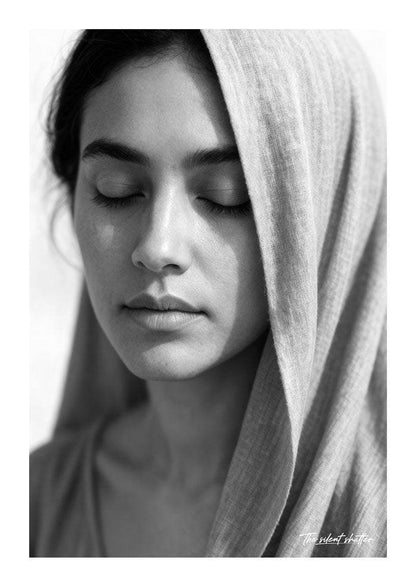 Eyes in Reverie - The Silent Shutter